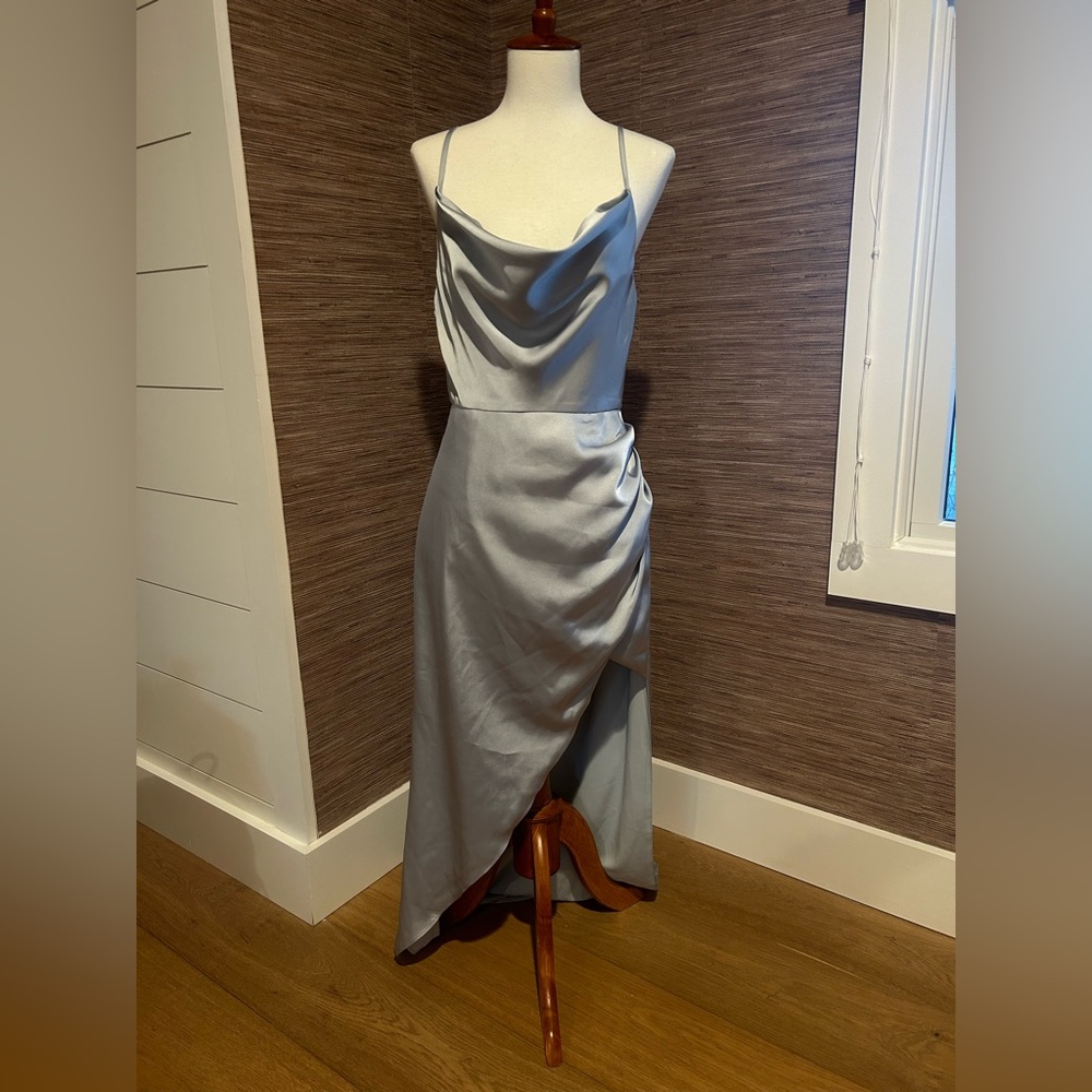 NBD baby blue formal dress💙🤍